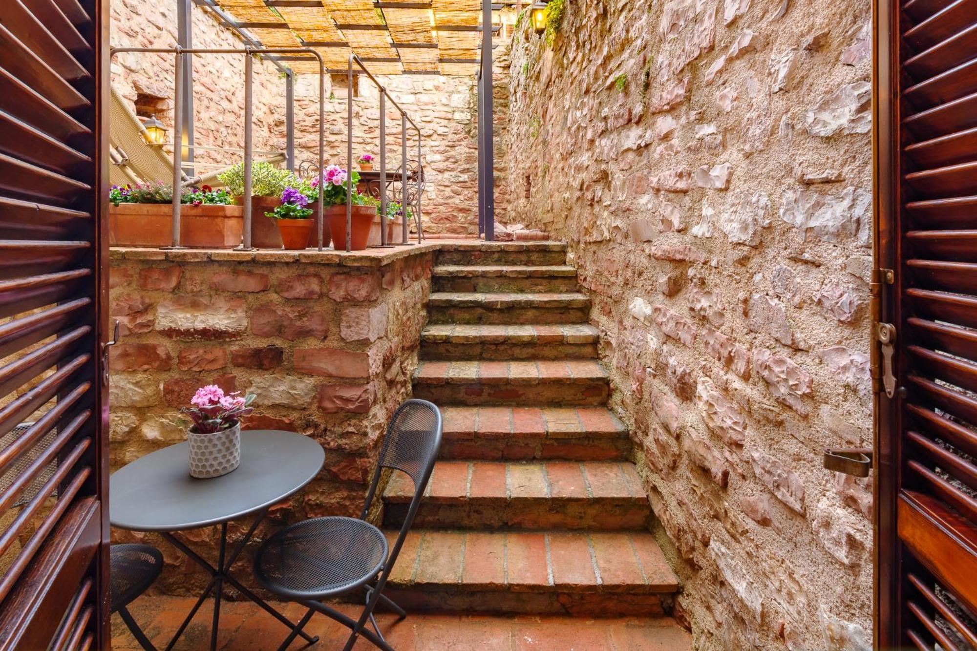 La Piccola Corte Spello Exterior foto